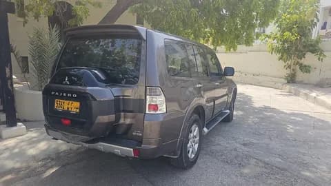 ميتسوبيشي باجيرو 3.0L GL 5 Door 2016 مستعملة