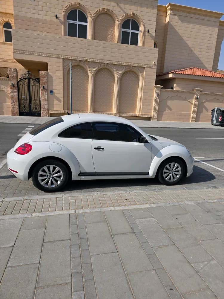 Used Volkswagen Beetle 2.0L SE 2015