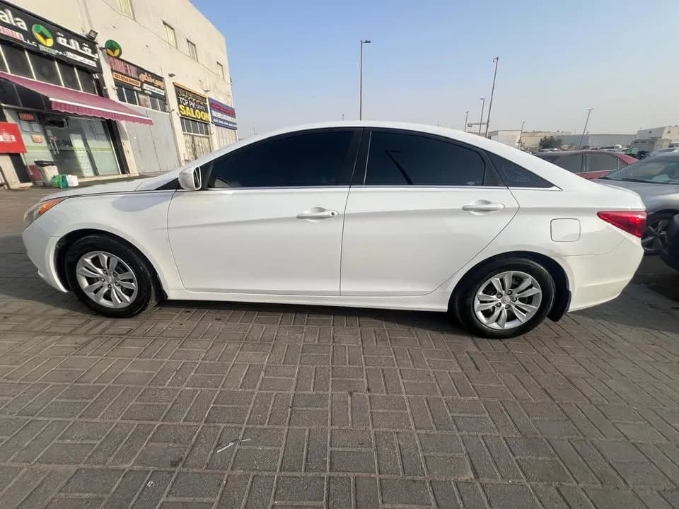 Used Hyundai Sonata 2.4L 2012