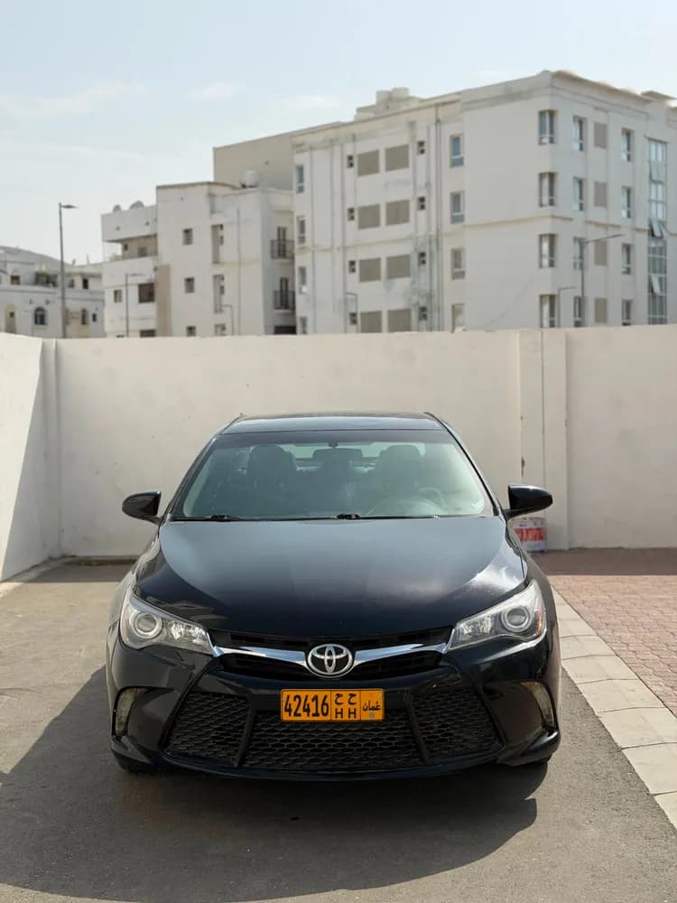 تويوتا كامري 2.5L SE 2017 مستعملة