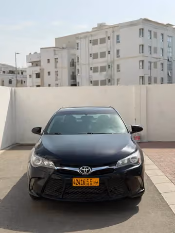 تويوتا كامري 2.5L SE 2017 مستعملة