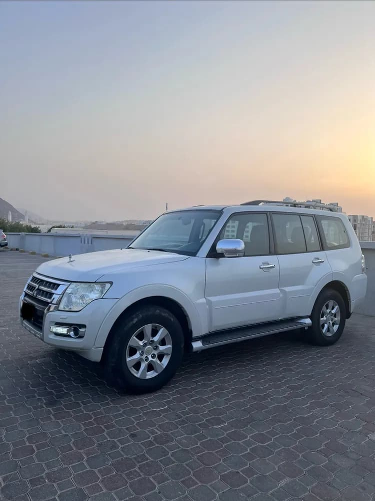 Used Mitsubishi Pajero 3.5L GLS 5 Door 2016