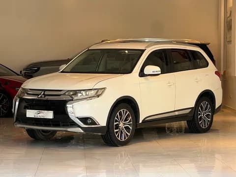 ميتسوبيشي أوت لاندر 2.4L 2017 مستعملة ميتسوبيشي أوت لاندر 2.4L 2017 مستعملة used_cars.forSale