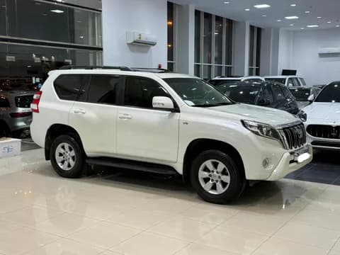 تويوتا لاند كروز برادو 5 Door 4.0L (Automatic) 2017 مستعملة تويوتا لاند كروز برادو 5 Door 4.0L (Automatic) 2017 مستعملة used_cars.forSale