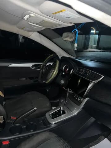 Used Nissan Sentra 2.0L SR 2014 Used Nissan Sentra 2.0L SR 2014 for sale