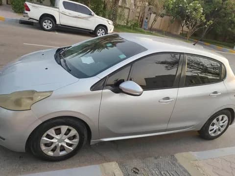 بيجو 208 1.6L GT Line 2014 مستعملة بيجو 208 1.6L GT Line 2014 مستعملة used_cars.forSale