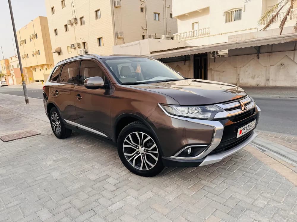 Used Mitsubishi Outlander 2.4L GLX Mid Option (7-Seater) 2016