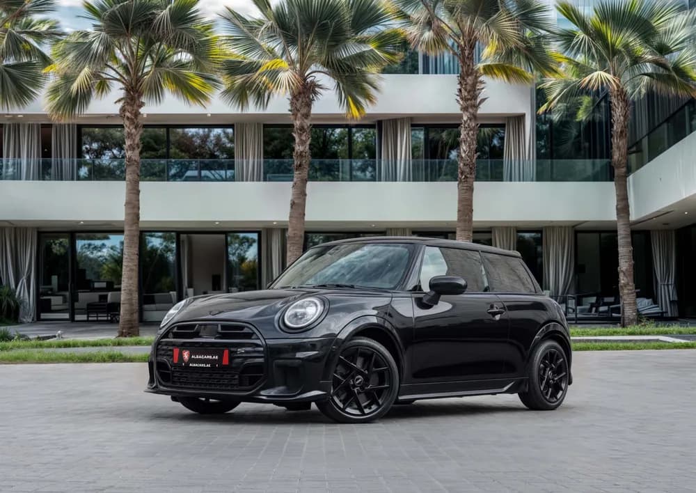 ميني Cooper 2025 مستعملة