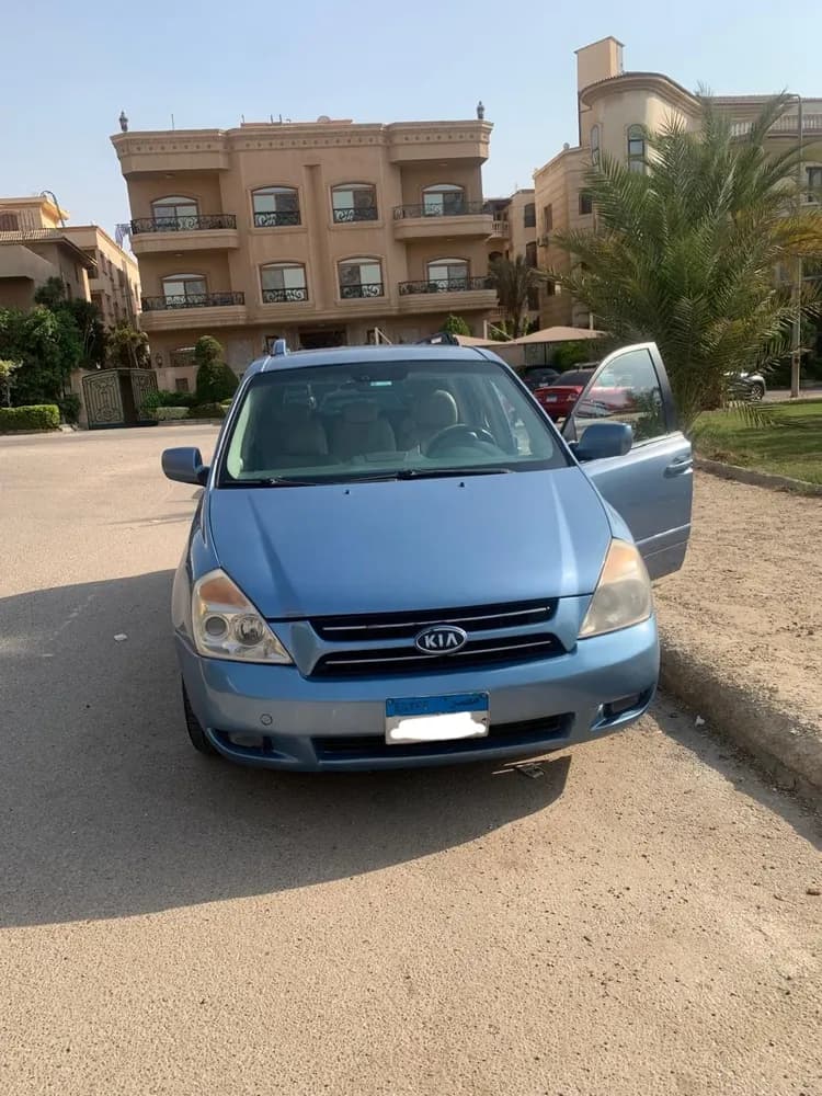 Used Kia Carnival 2007
