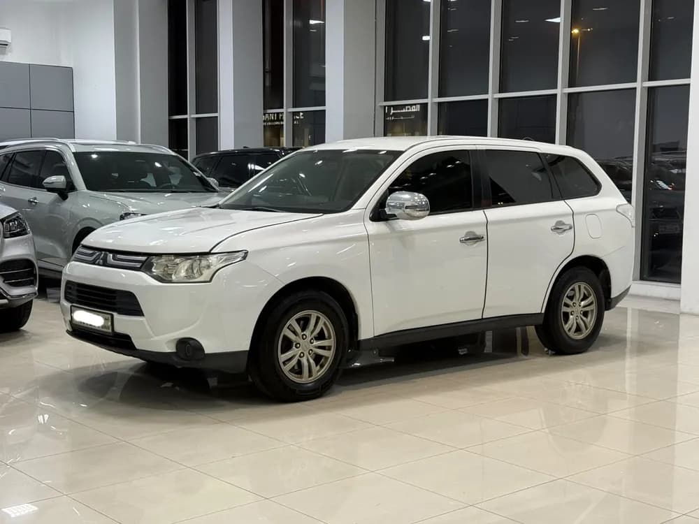Used Mitsubishi Outlander 2.4L 2014