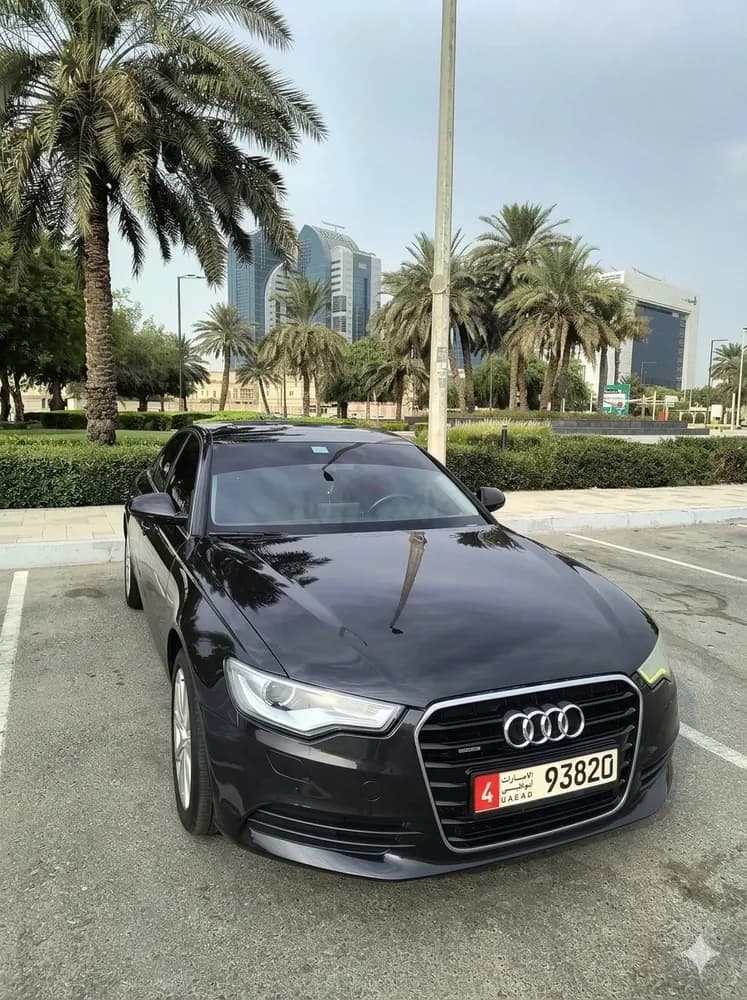 أودي أي6 2.8L (204 HP) 2014 مستعملة