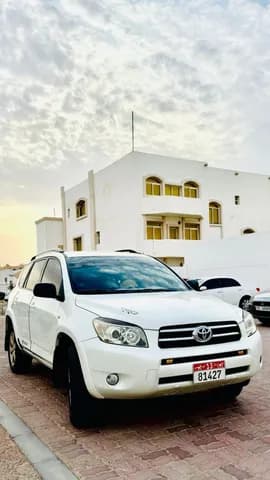 تويوتا راف4 4 Door 2.4L 2007 مستعملة تويوتا راف4 4 Door 2.4L 2007 مستعملة used_cars.forSale