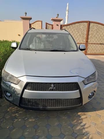 Used Mitsubishi Outlander 2.4L 2012 Used Mitsubishi Outlander 2.4L 2012 used_cars.forSale