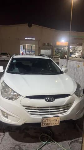 هيونداي توسان 2.0L Mid Option (AWD) 2013 مستعملة هيونداي توسان 2.0L Mid Option (AWD) 2013 مستعملة used_cars.forSale