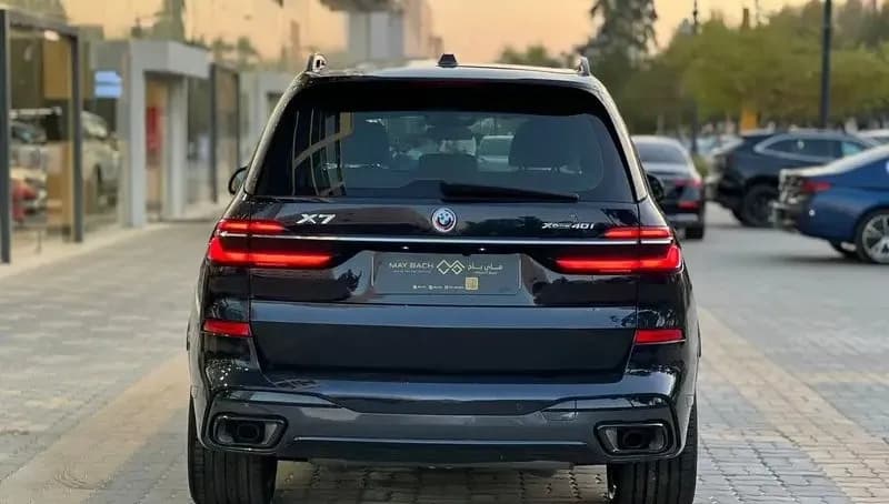 Used BMW X7 2023