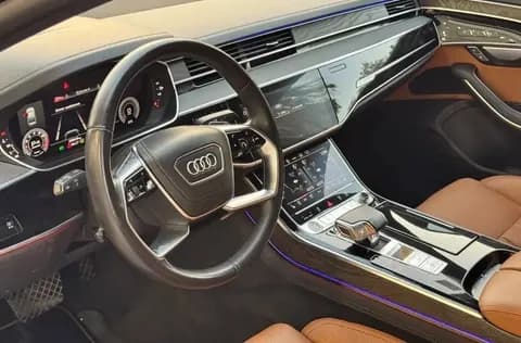 أودي أي8 2023 مستعملة أودي أي8 2023 مستعملة used_cars.forSale