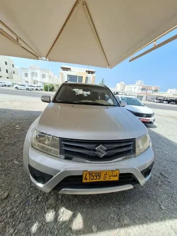 سوزوكي جراند فيتارا 2.4L (5 Door) Full Option 2016 مستعملة سوزوكي جراند فيتارا 2.4L (5 Door) Full Option 2016 مستعملة used_cars.forSale