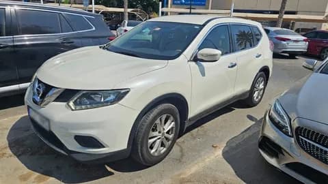 نيسان X-Trail S 2WD (7-Seater) 2015 مستعملة نيسان X-Trail S 2WD (7-Seater) 2015 مستعملة used_cars.forSale