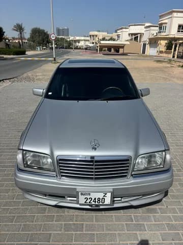 مرسيدس بنز الفئة سي 1995 مستعملة مرسيدس بنز الفئة سي 1995 مستعملة used_cars.forSale