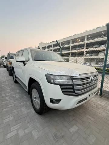 تويوتا لاند كروزر 3-5t-gxr 2026 جديدة تويوتا لاند كروزر 3-5t-gxr 2026 جديدة used_cars.forSale