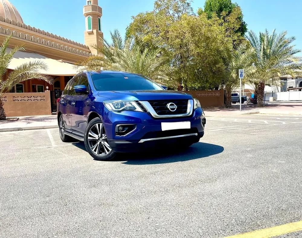 Used Nissan Pathfinder SL 4WD 2018