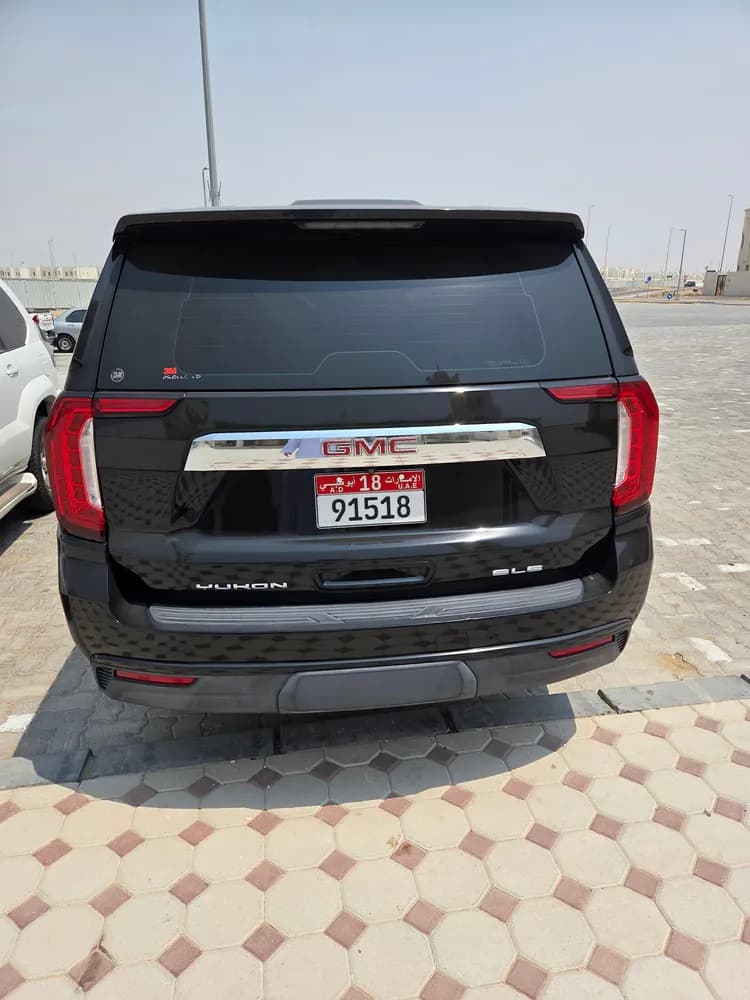 Used GMC Yukon SLE 2021