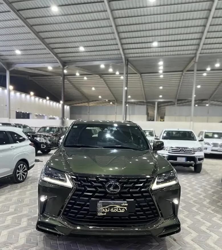 Used Lexus LX 570 Prestige 2021